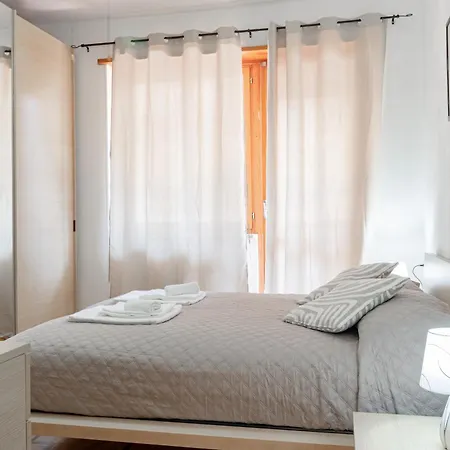 アパート H11 Casa Holly Parcheggio - サンレモ