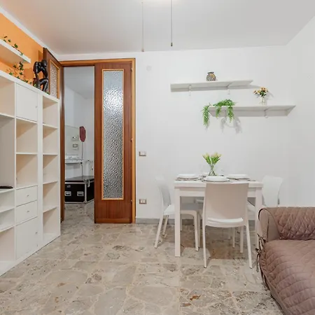 H11 Casa Holly Parcheggio - Apartment