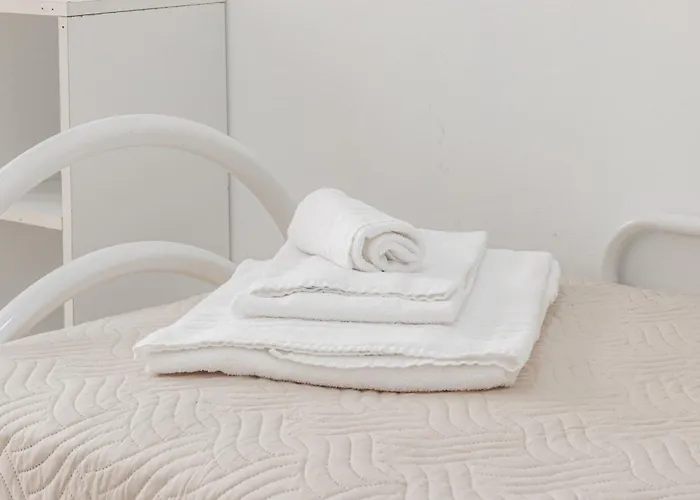 H11 Casa Holly Parcheggio - Lejlighed